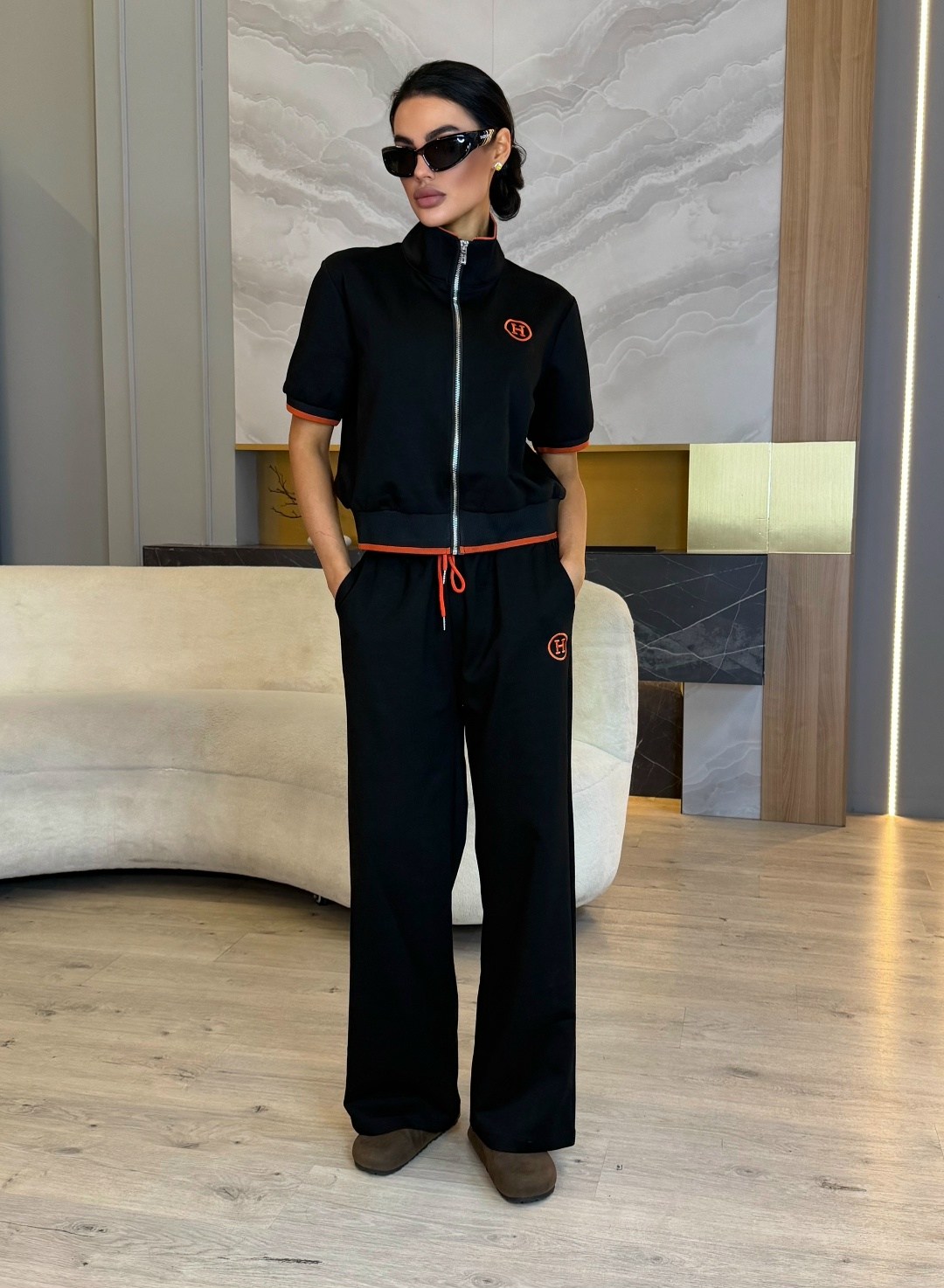 костюм женский,костюм спортивный,костюм жен,спортивный костюм женский,костюм с лампасами