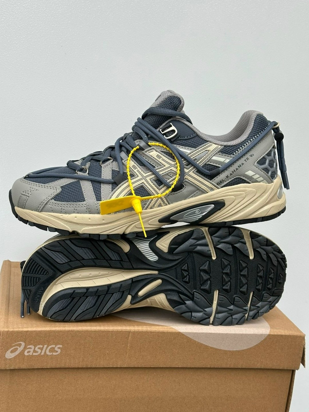 мужские кроссовки asics gel-kahana 8,мужские кроссовки asics,кроссовки asics gel kahana 8,кроссовки asics,кроссовки asics gel-kahana tr v2 meteorite black