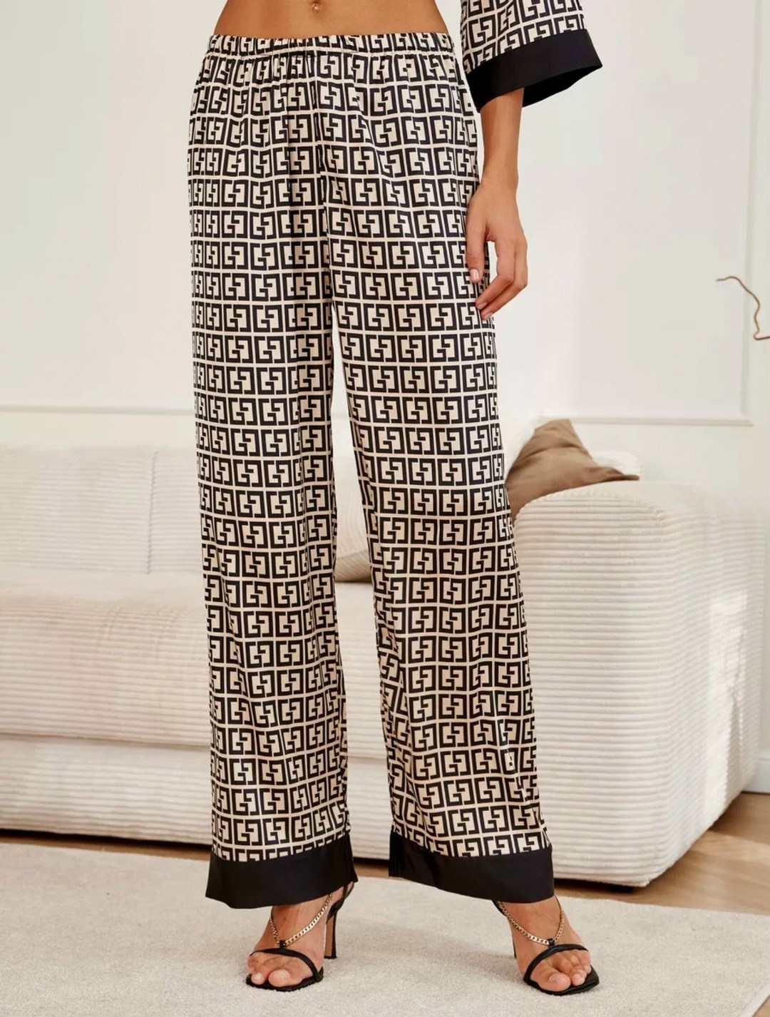 пижама шелковая фенди,пижама женская,пижама шелкова со штанами,домашние костюмы,пижама женская с брюками