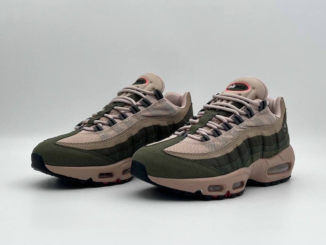 кроссовки nike air max 95,nike air max 95,nike air max 95 sneakerboot,nike air max 95 premium,nike air max 95 essential