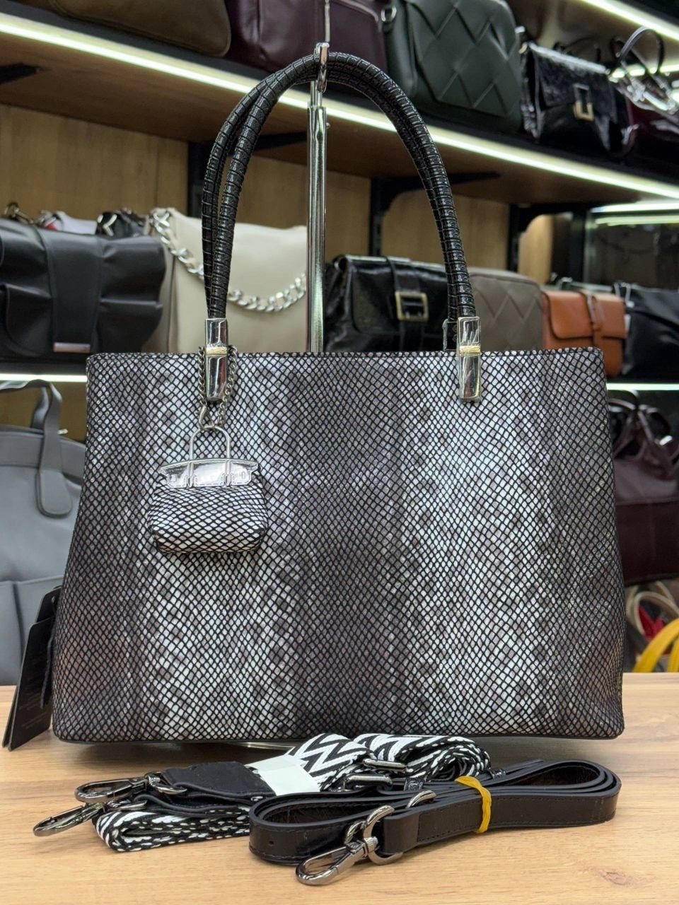 сумка женская,сумка,женская сумка из кожи питона,сумка женская кожаная,модная сумка