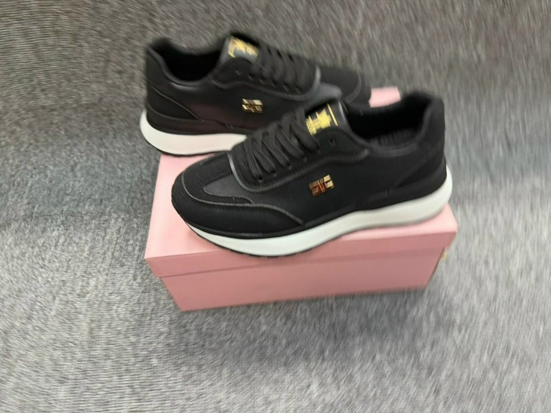 ,женские кроссовки,комбинированные кроссовки,брендовая , женская