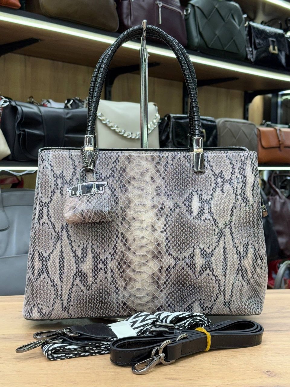 сумка женская,сумка,женская сумка из кожи питона,сумка женская кожаная,модная сумка