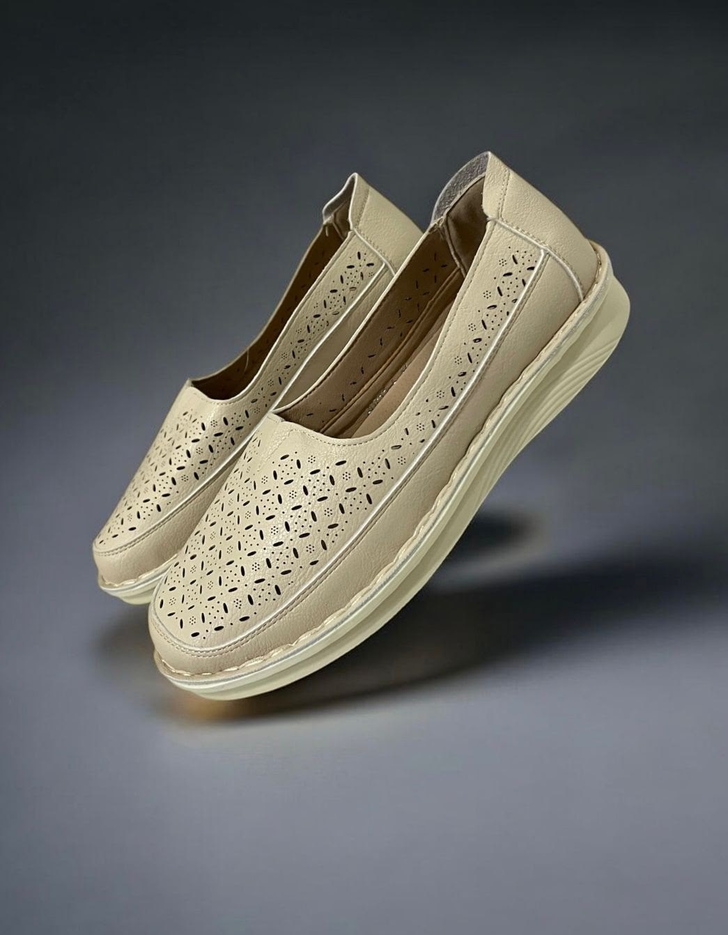 ,мокасины женские,туфли летние женские,женская ,мокасины с перфорацией