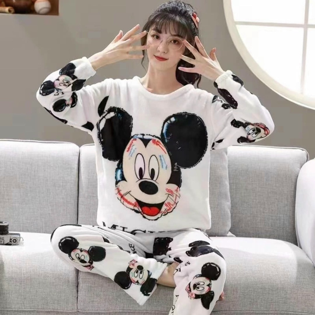 теплая пижама женская,теплая пижама,плюшевая пижама женская,пижама женская теплая плюшевая,домашняя одежда пижама