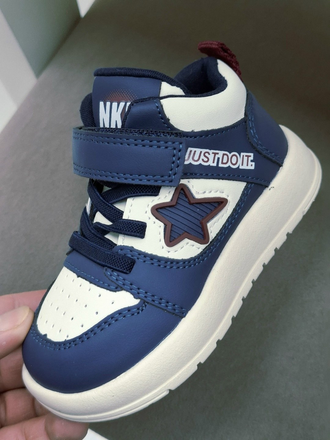 детская ,детские кроссовки,детские ботинки, для малышей, для мальчика