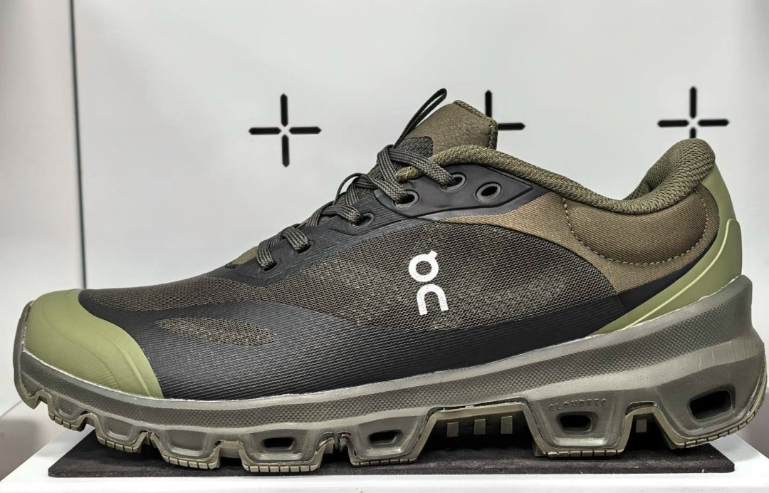 кроссовки,мужские кроссовки,кроссовки on,беговые кроссовки on cloudflyer all black,беговые кроссовки мужские