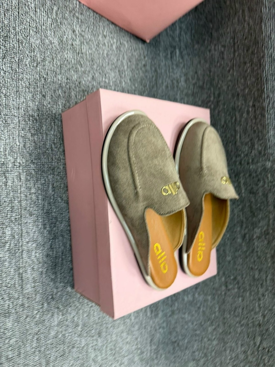 ,женские шлёпанцы,мюли женские,модные тапочки,сабо женские