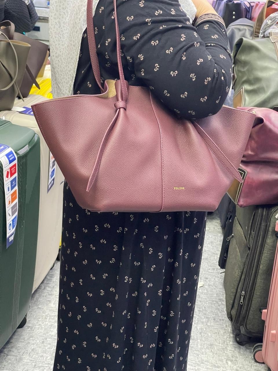 сумка,бежевая сумка,сумка тоут,сумка polene натуральная кожа 47х24х26,женская сумка