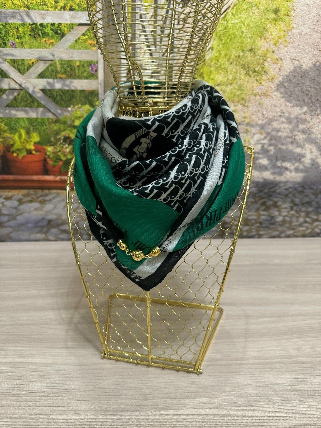 женский платок,брендовый платок,платок,шелковый платок,платки шарф