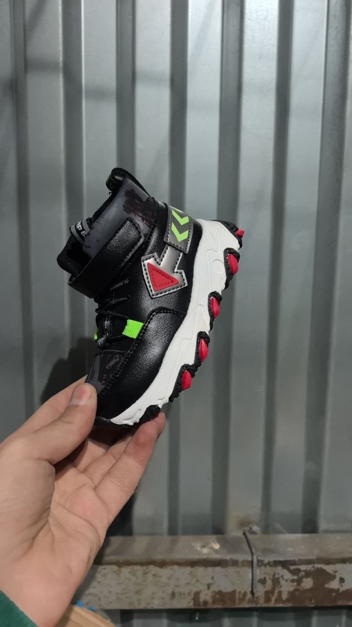 детская,демисезонные детские ботинки,кроссовки, оптом,ботинки для мальчика