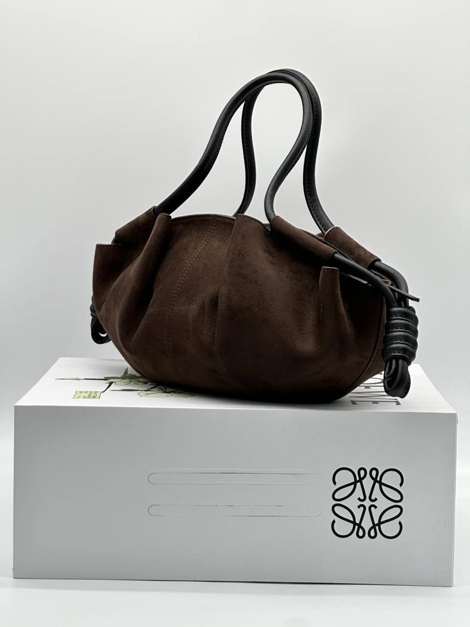 сумка loewe 33-15 см натуральная замша,сумка loewe 33-15 см из натуральной кожи,loewe сумка,сумка замшевая,сумка женская polene натуральная замша