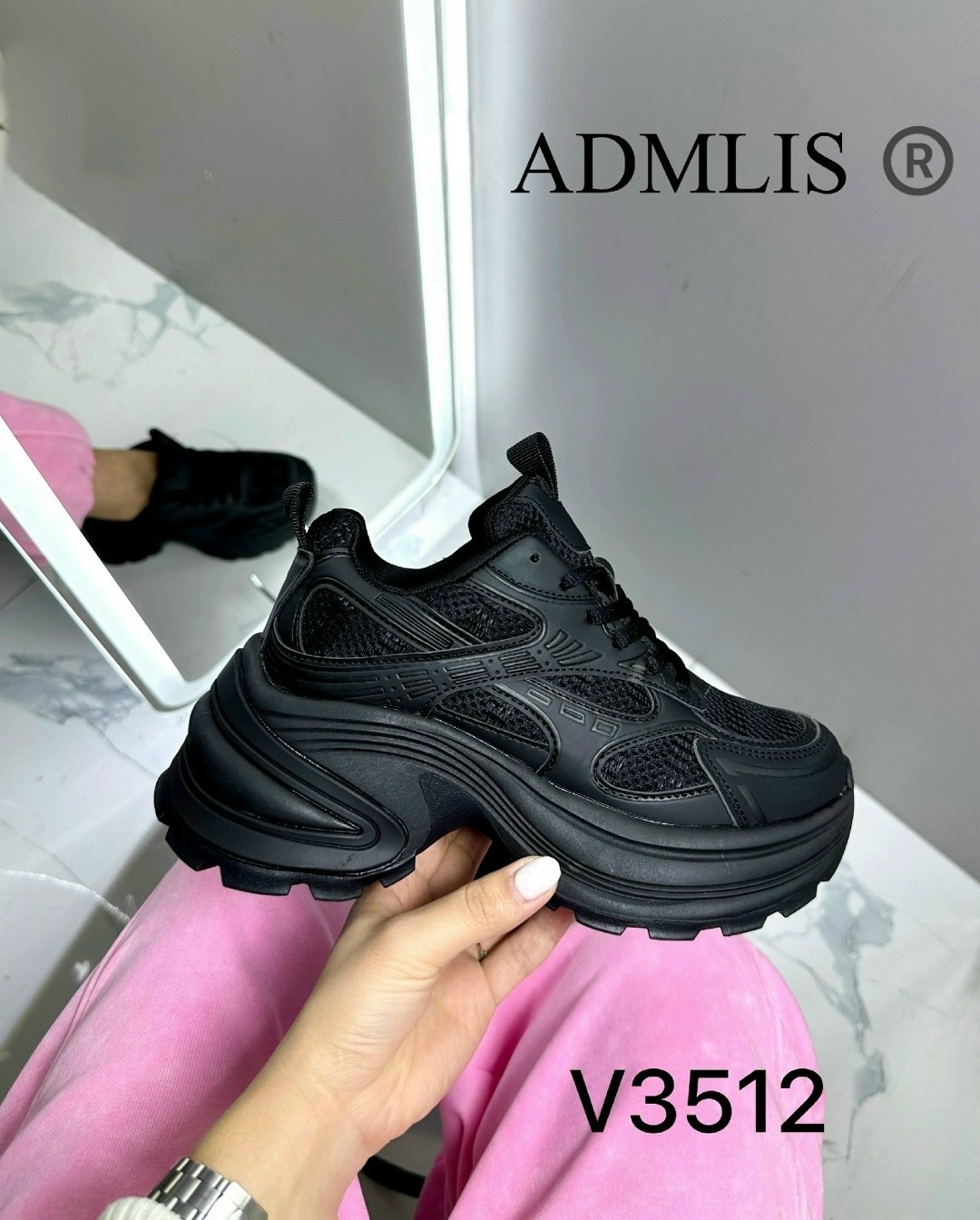 ,кроссовки женскиe,женские массивные кроссовки,массивные кроссовки,кроссовки для женщин