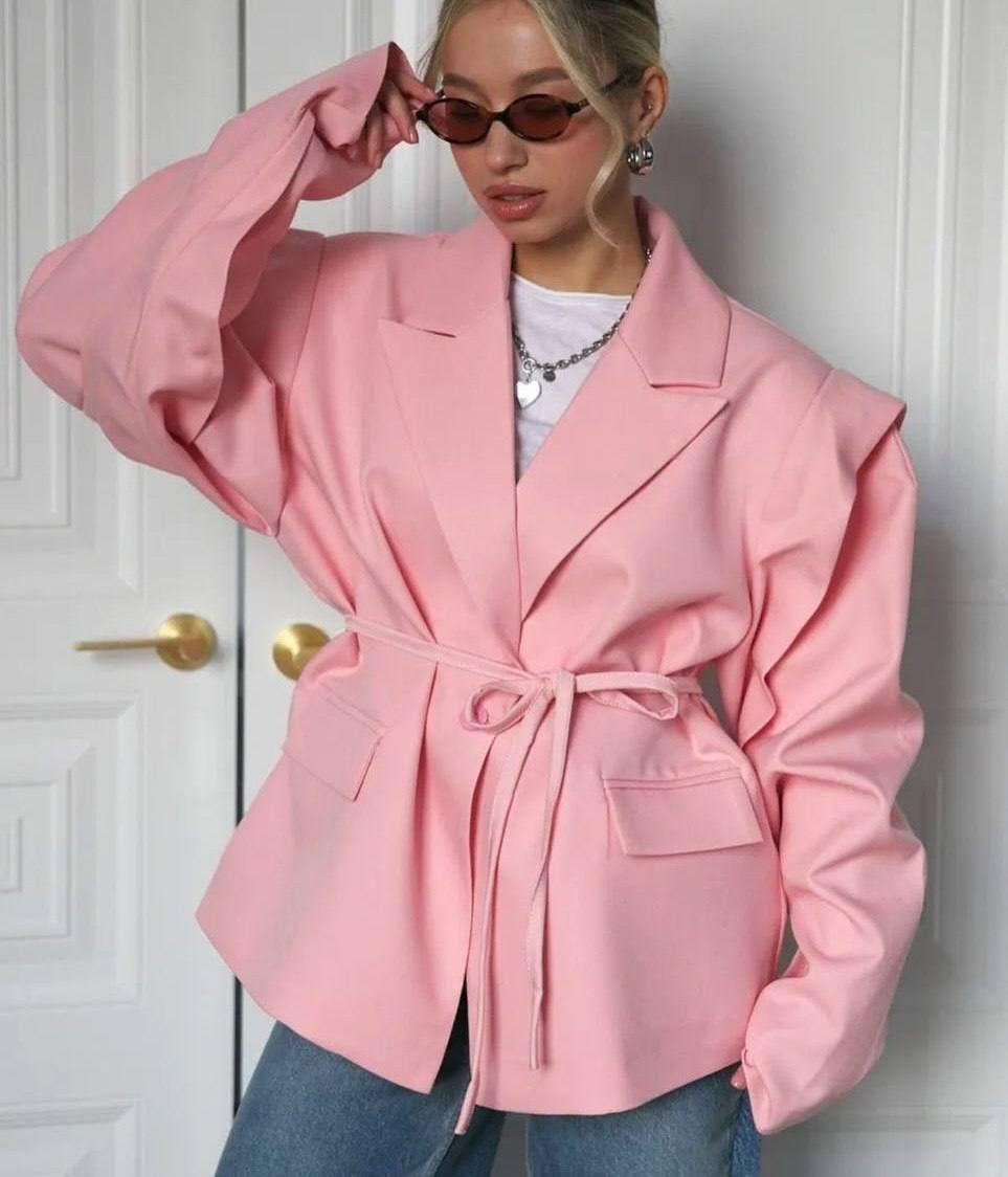 пиджак оверсайз удлиненный,пиджак с поясом,модный пиджак оверсайз,стильный жакет,пиджак женский оверсайз