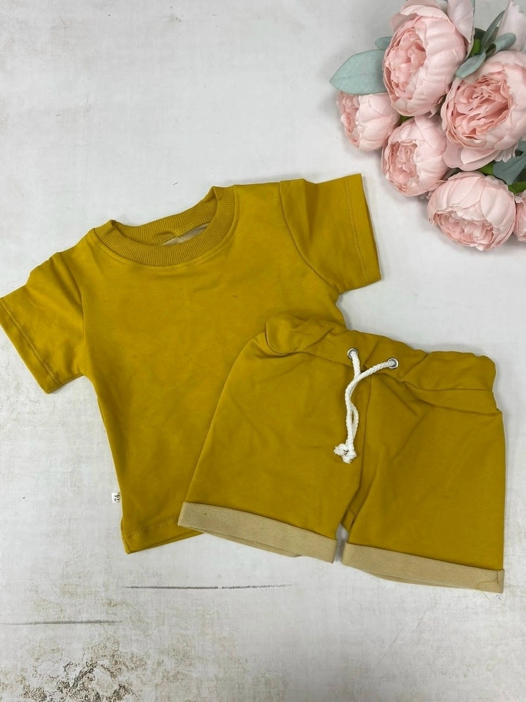 комплект одежды,шорты желтые,одежда для новорожденных ,желтые шорты детские,из желтой кулирки