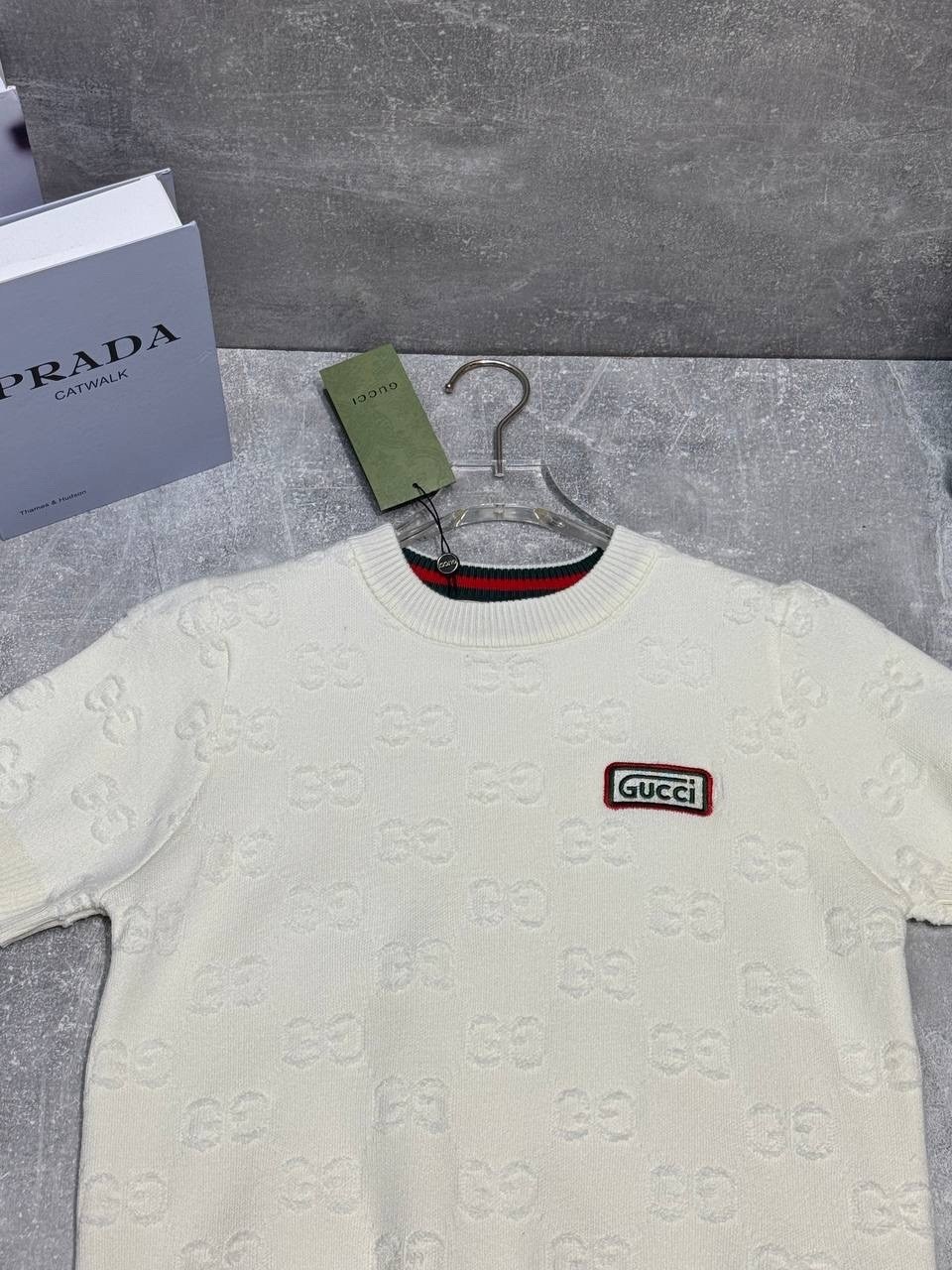 брендовые вещи,футболка gucci,женская кофта,женские футболки