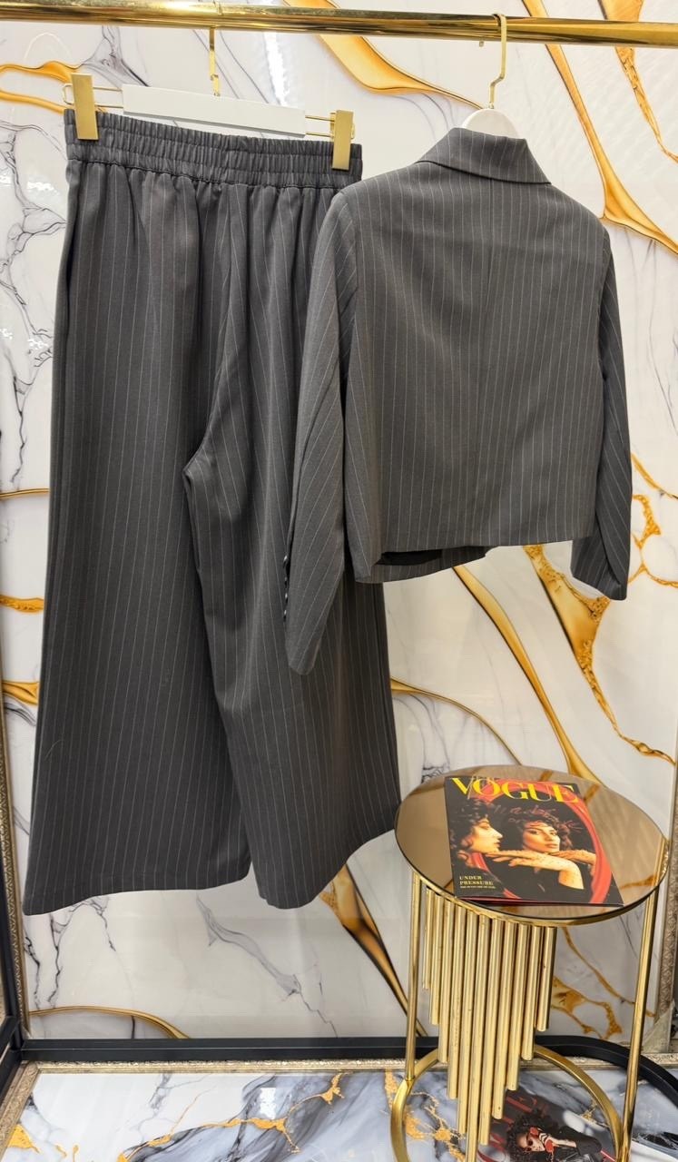 костюм классический,костюм женский тройка,брючный костюм,повседневный костюм,женский брючный костюм