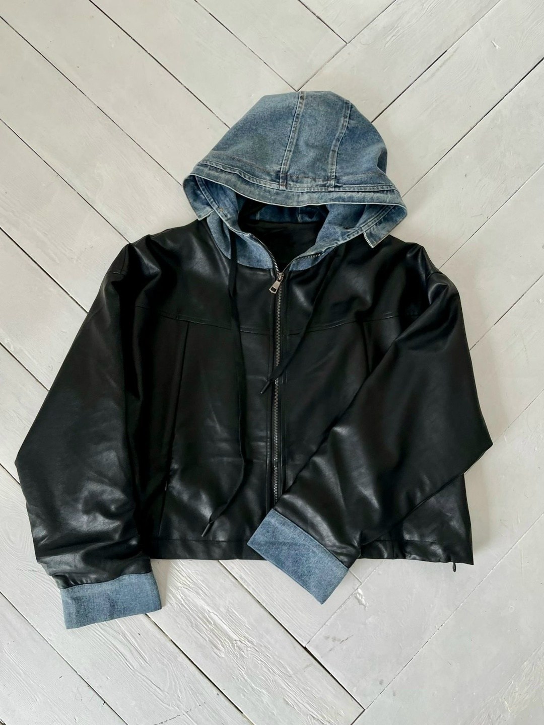 куртка бомбер,куртка из экокожи,куртка,женская куртка,куртка кожаная