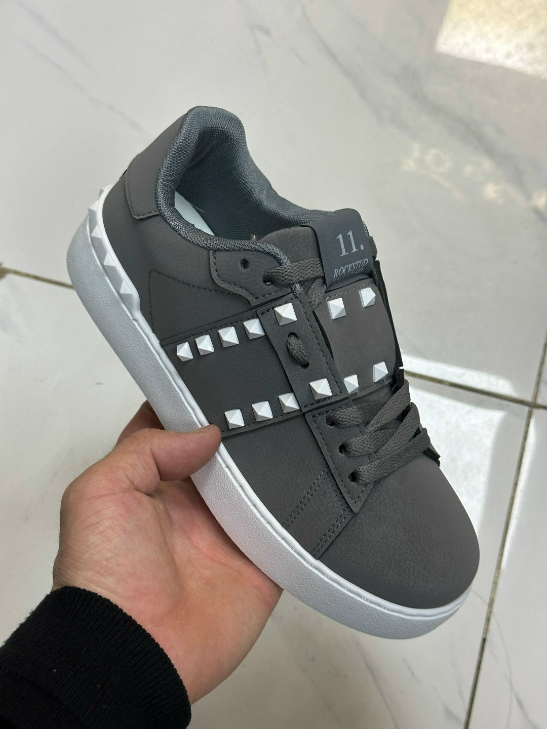 кеды валентино женские,женские кожаные кроссовки valentino garavani rockstud,кроссовки valentino,кеды валентино,