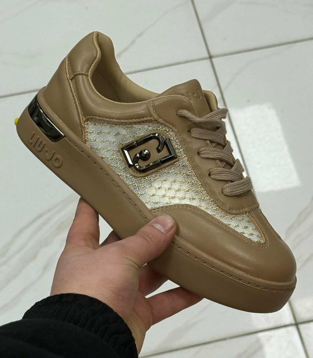 ,кроссовки замша,женские кроссовки,стильные кроссовки,кеды кроссовки