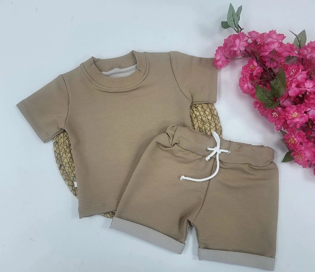 комплект одежды,шорты желтые,одежда для новорожденных ,желтые шорты детские,из желтой кулирки