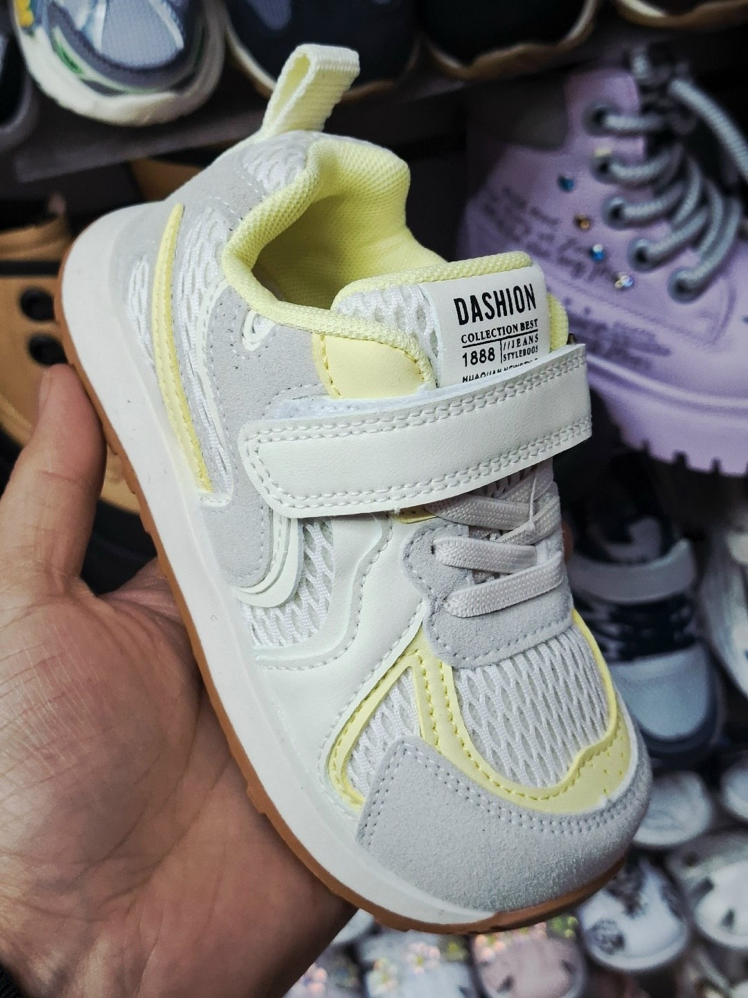 кроссовки,кроссовка детская,кроссовки для девочек,детские кроссовки,детская