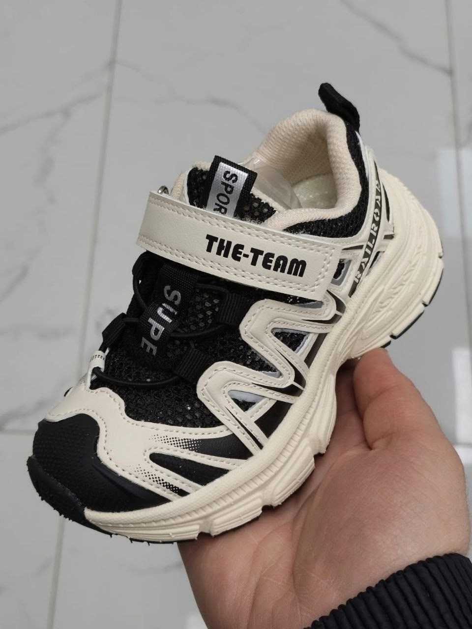 кроссовки,повседневные кроссовки,кроссовки мальчику,детские кроссовки,кроссовки удобные