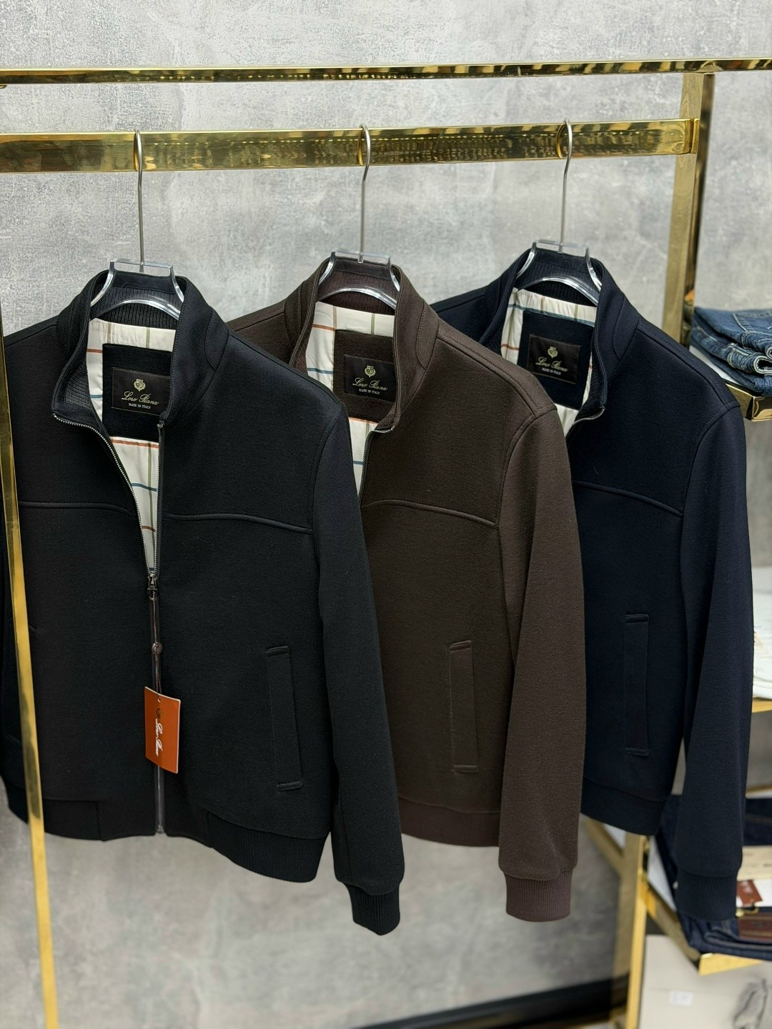 куртки бомбер,бомбер мужской brunello cucinelli,куртка zegna,мужская куртка бомбер,куртка