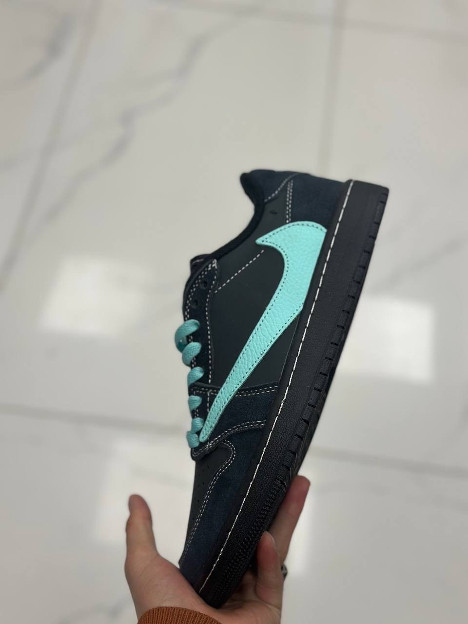 кроссовки nike air jordan 1 low,nike air jordan 1 low travis scott olive,кроссовки nike air jordan 1 low x travis scott,nike air jordan 1 low travis scott,air jordan 1 low travis scott