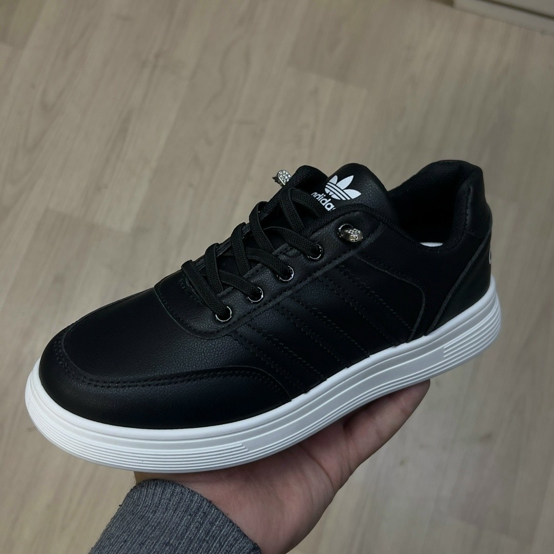 кроссовка мужской,мужские кроссовки,кроссовки adidas,кроссовки для мужчин,кроссовки адидас