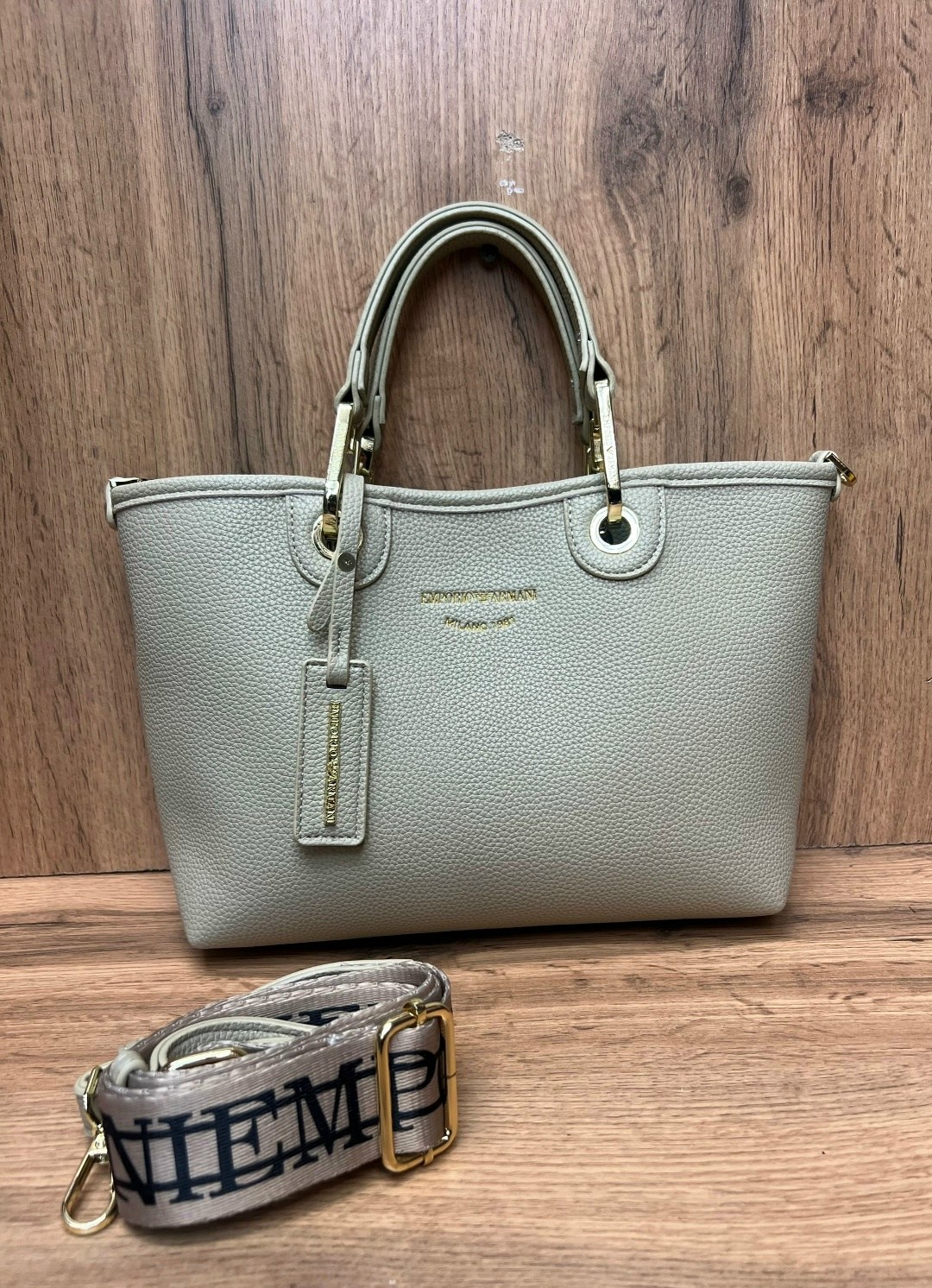 женская сумка,сумка,модная сумка,сумка эмпорио армани женская,сумки аксессуары