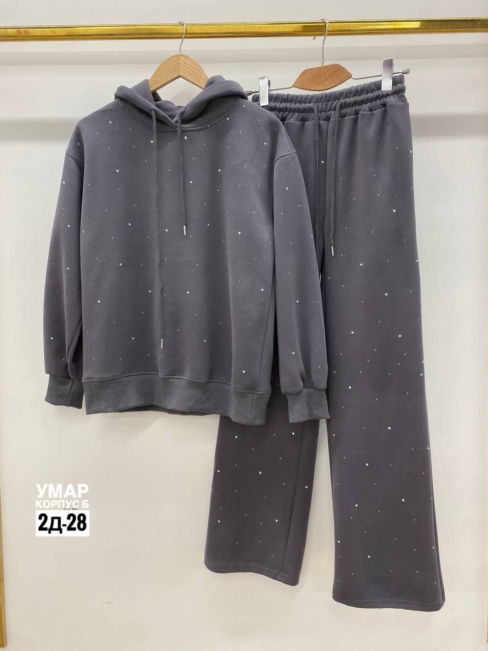 костюм белый,стильные костюмы,женский спортивный костюм,костюм с брюками,женские костюмы