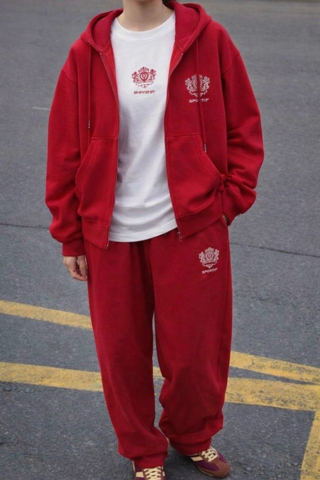 костюм спортивный,женский спортивный костюм,костюм спортивный женский красный,,женские костюмы
