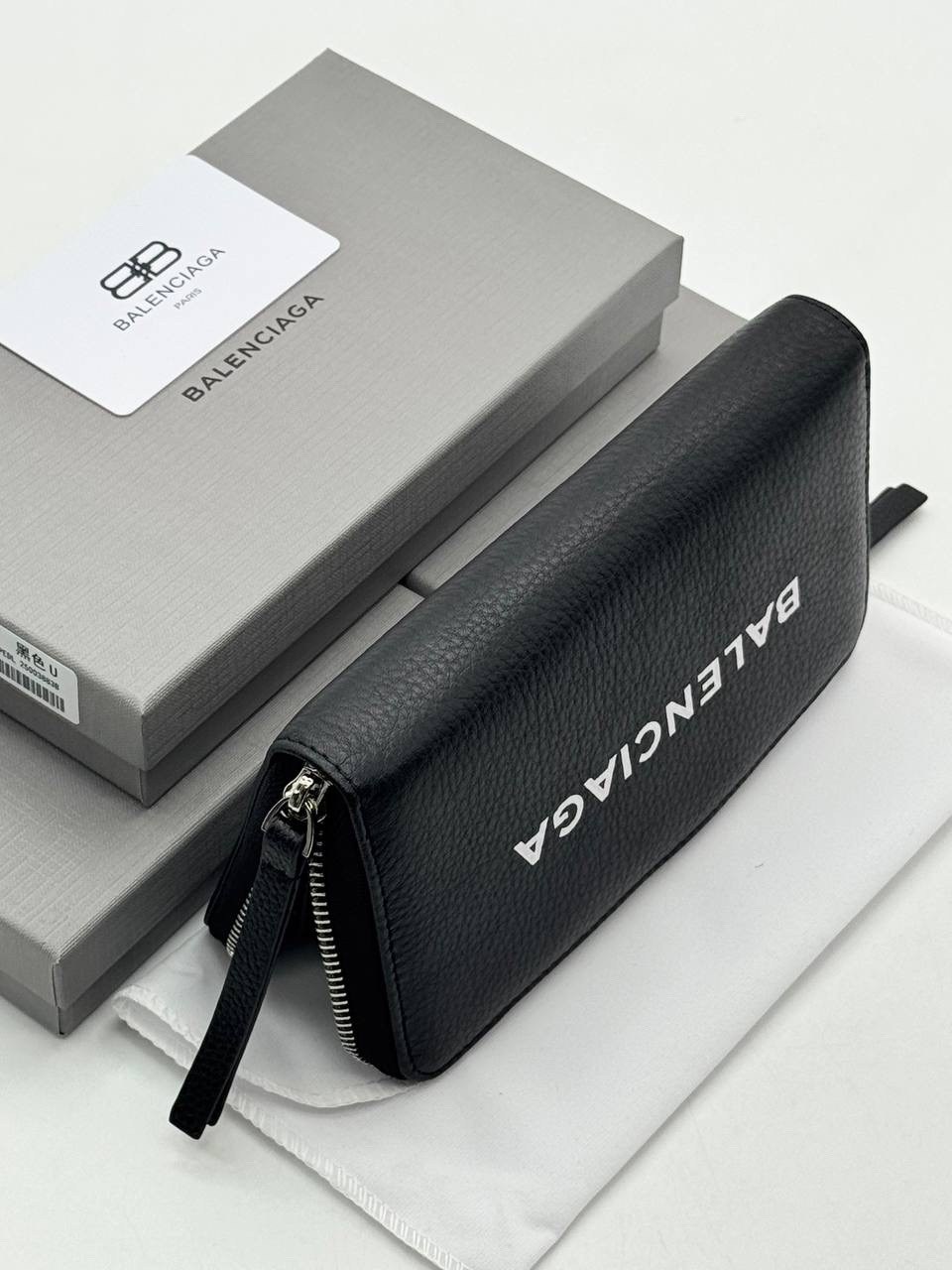 кошелек balenciaga,balenciaga balenciaga,кошелек баленсиага,бумажник balenciaga,кожаное портмоне balenciaga