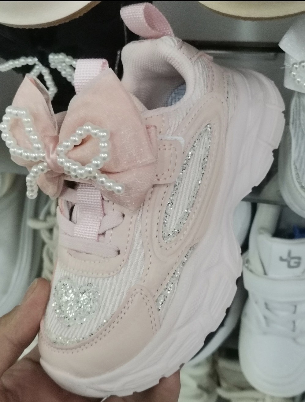 кроссовки,женские кроссовки,детские кроссовки,кроссовки модные,кроссовки для девочек