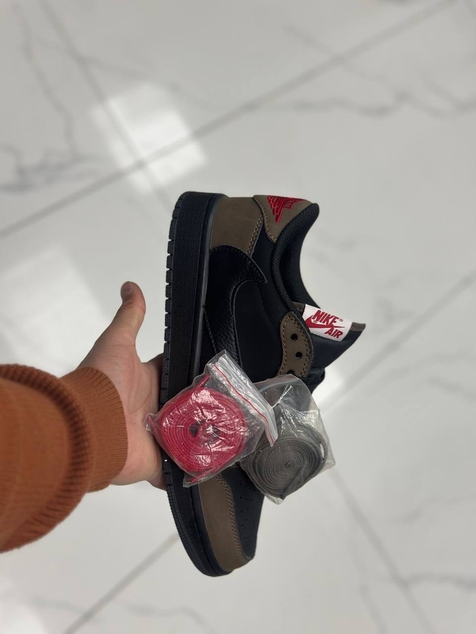 кроссовки nike air jordan 1 low,nike air jordan 1 low travis scott olive,кроссовки nike air jordan 1 low x travis scott,nike air jordan 1 low travis scott,air jordan 1 low travis scott