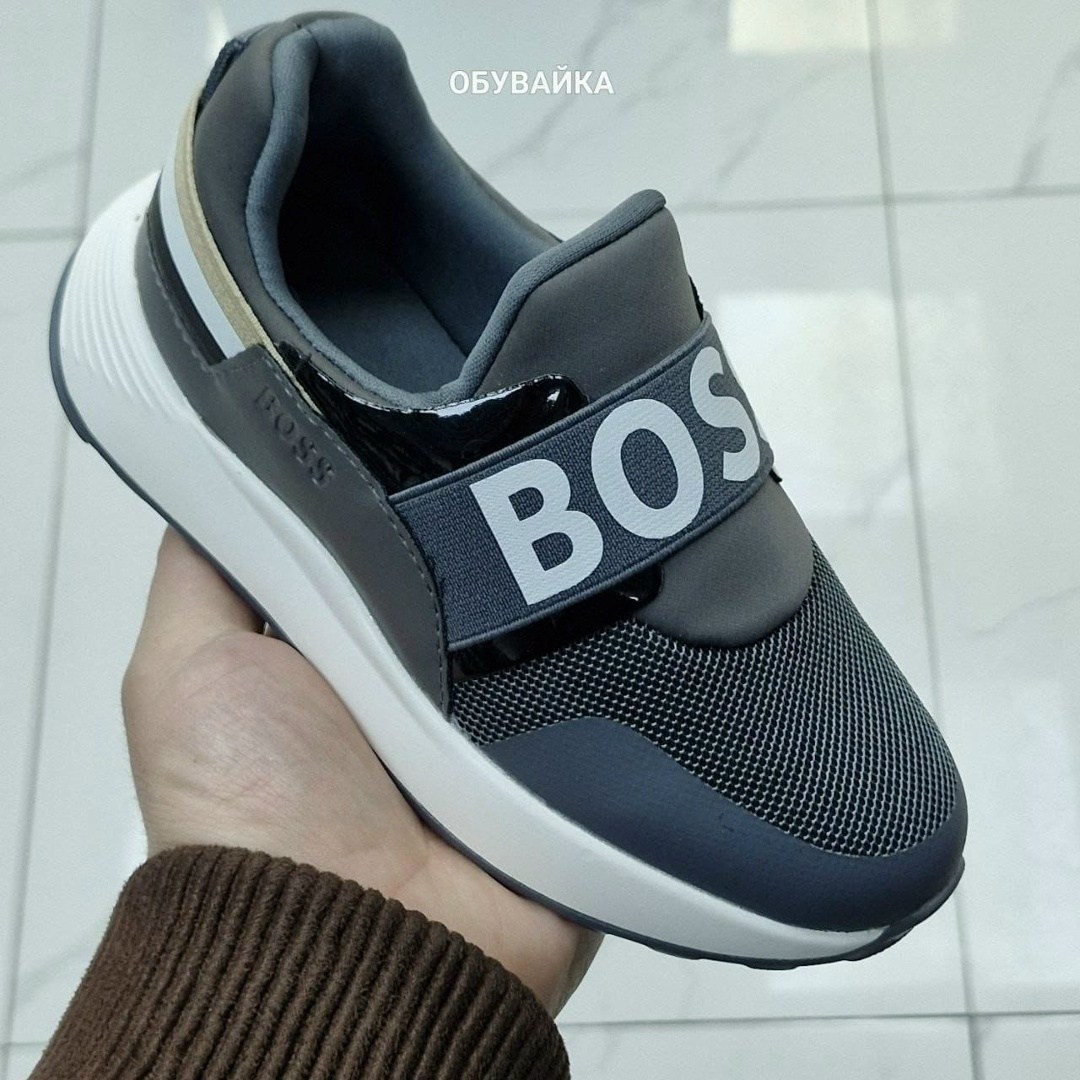 ,женские кроссовки,кроссовки брендовые,женская ,черные кроссовки