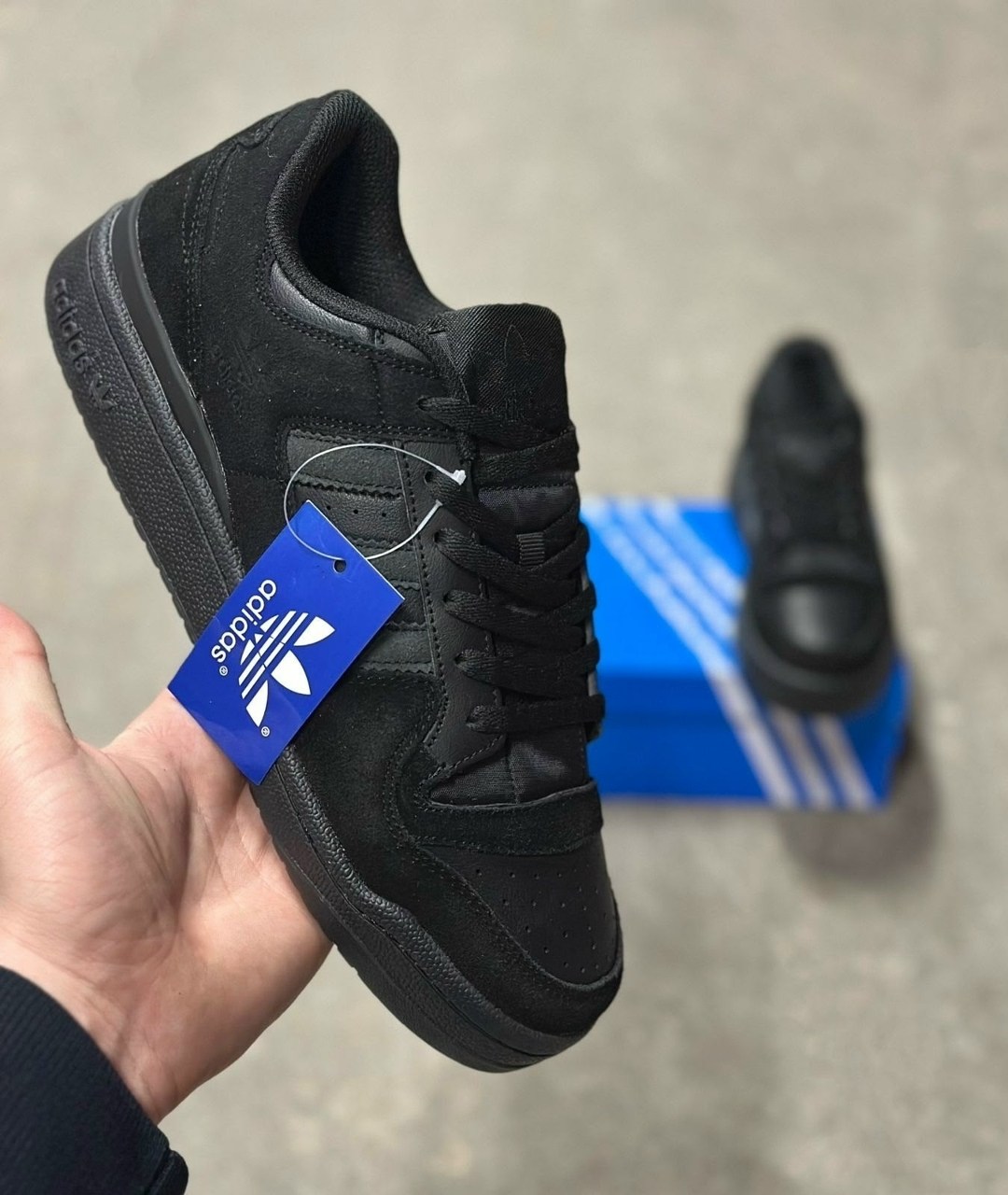 кроссовки adidas,мужские кроссовки adidas originals forum low цвет чёрный размер 36 eu,adidas forum low 'triple black',adidas forum low black,adidas originals forum low black