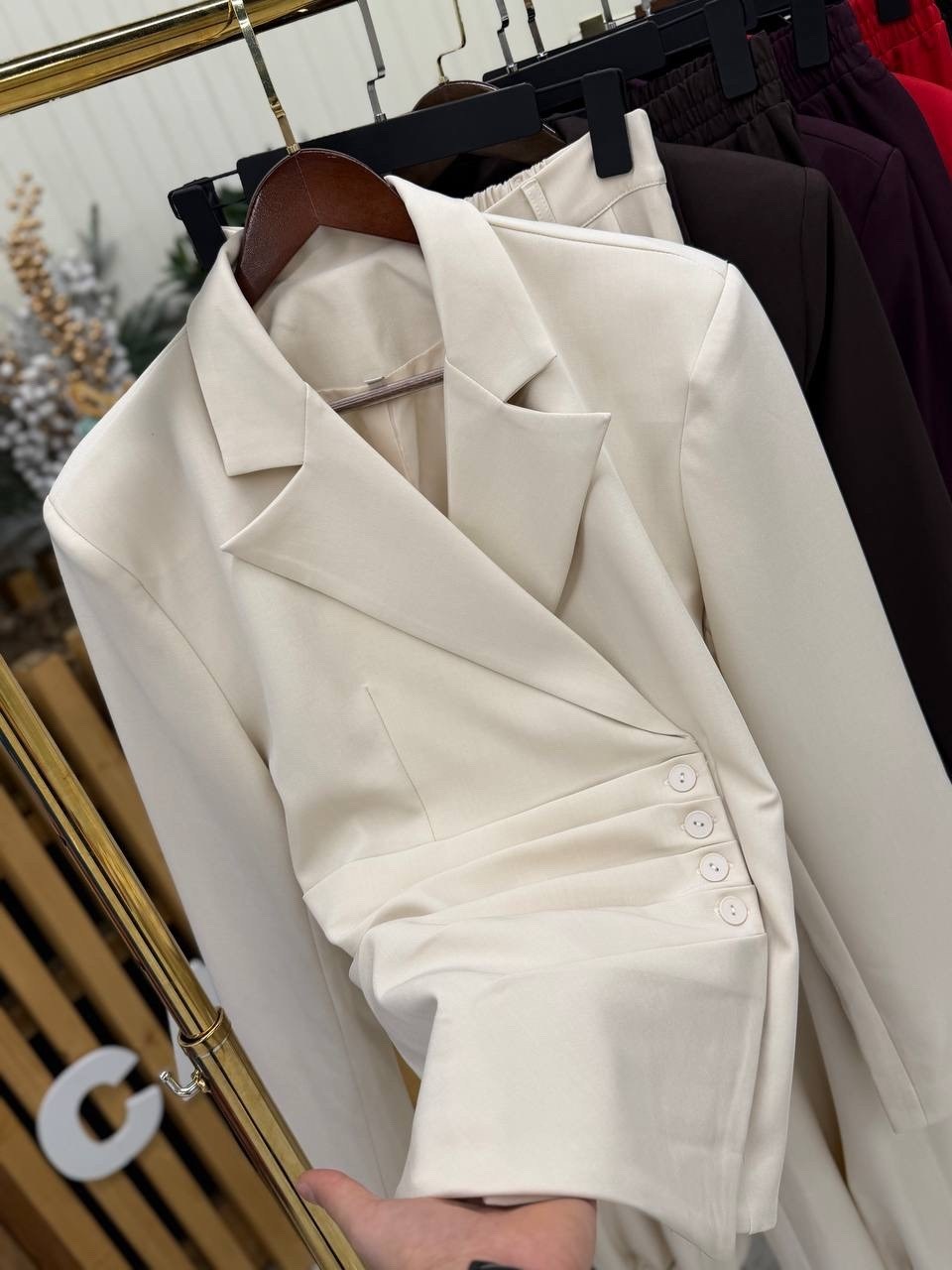 женский костюм,женский деловой костюм,женский пиджак,элегантный костюм женский,модные пиджаки