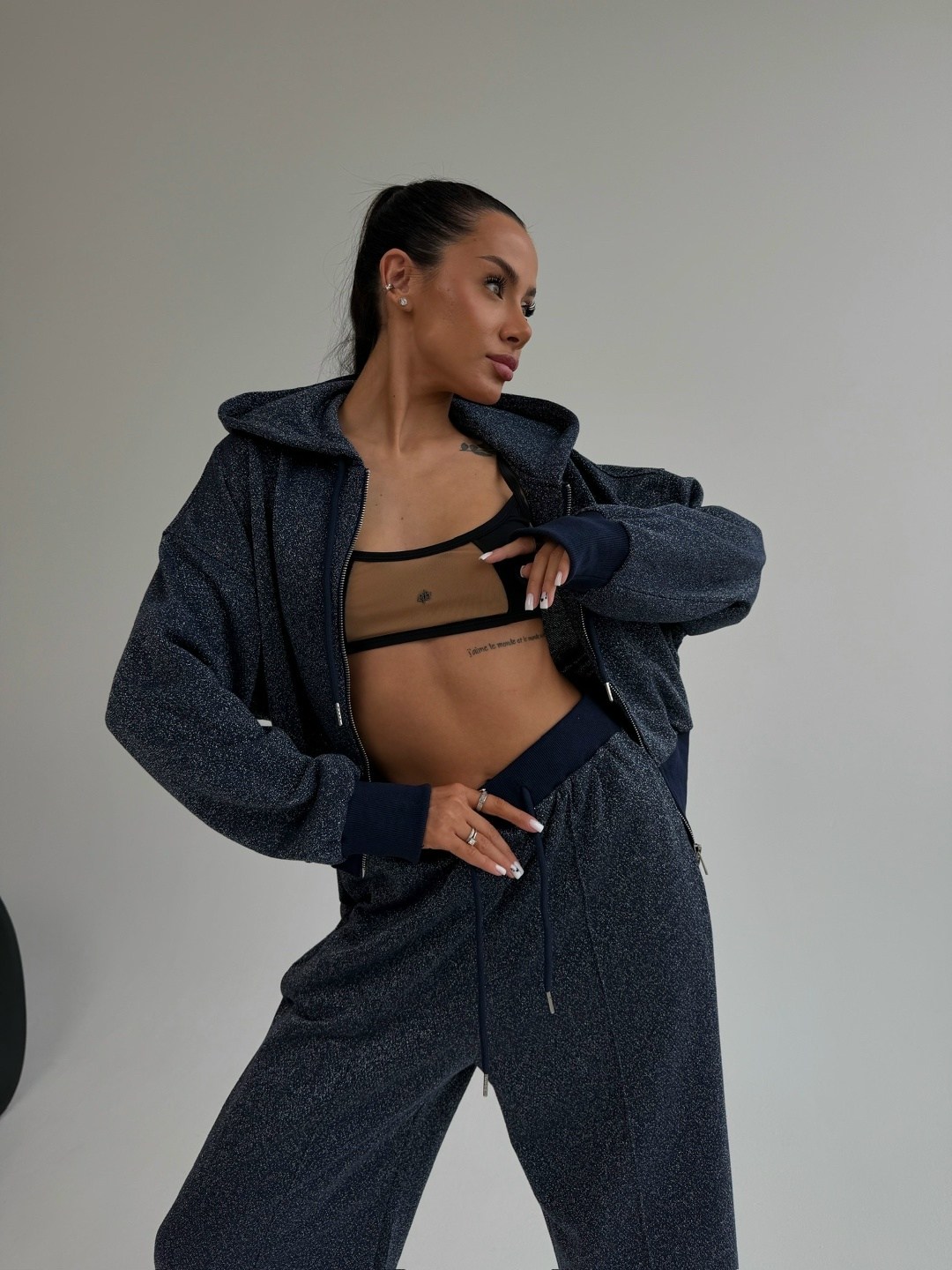 костюм женский,брючный костюм,бежевый костюм,спортивный костюм