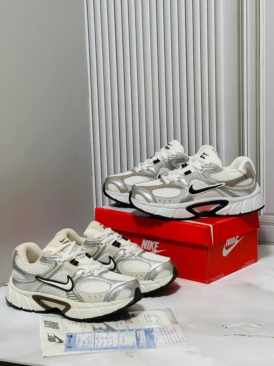 кроссовки женские nike,кроссовки nike,женские кроссовки,,кроссовки nike v2k run ретро прилив сетка дышащий бег