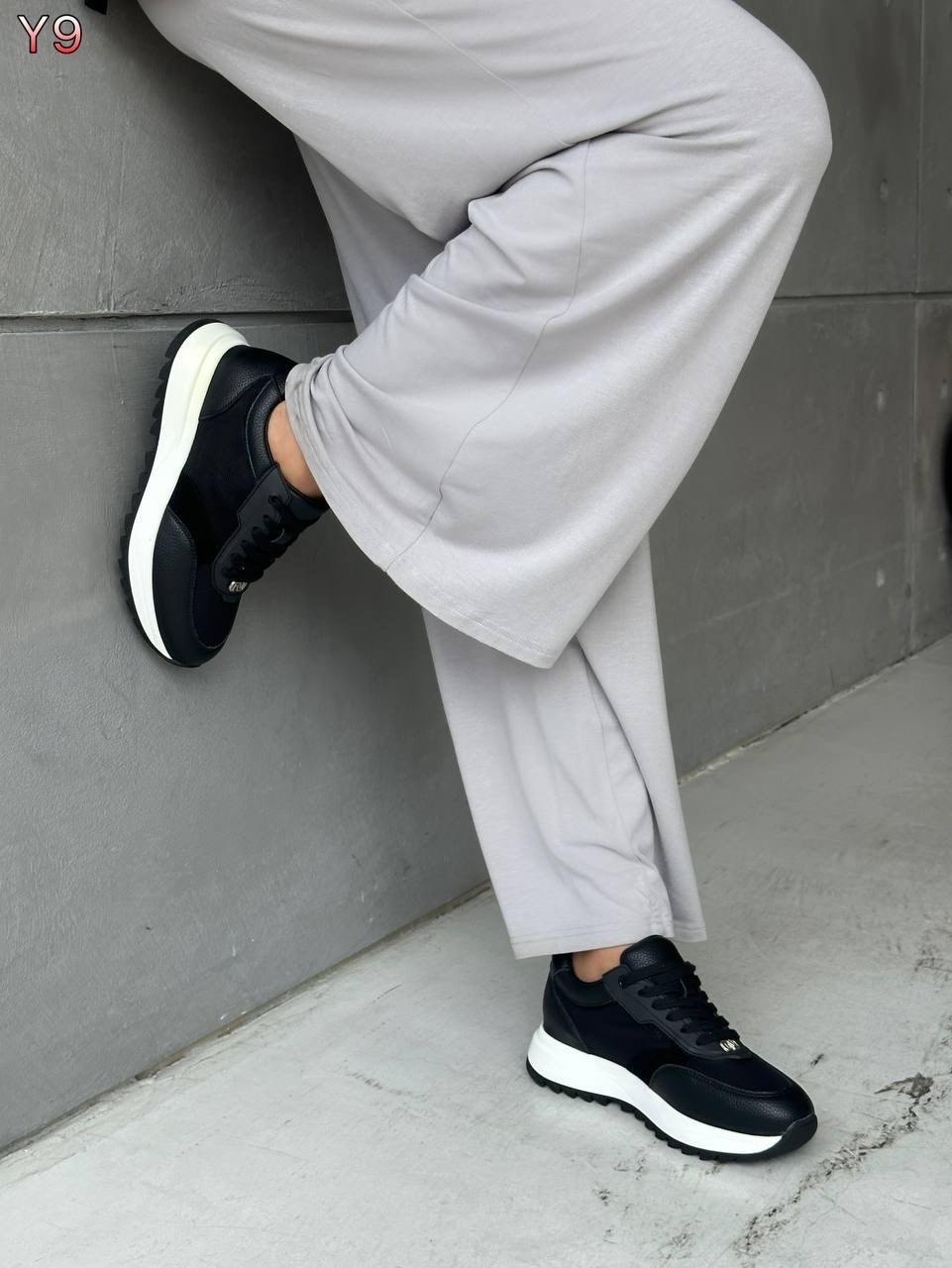 кроссовки женскиe,,черные женские кроссовки,кроссовки для женщин,кроссовки стильные