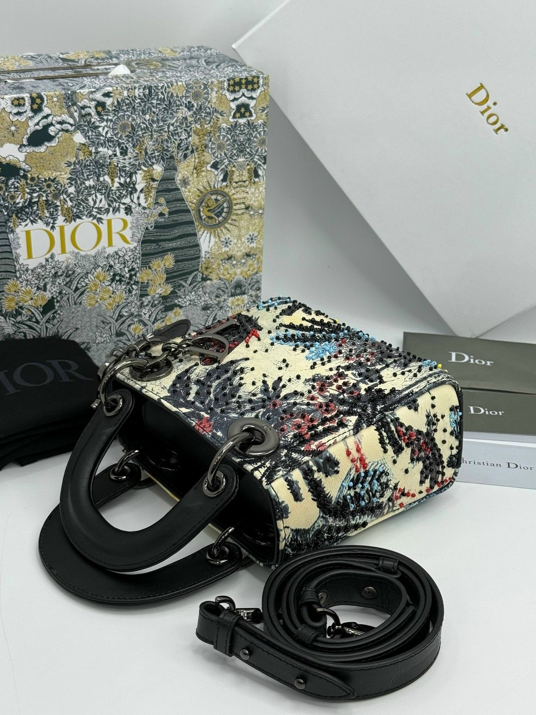 dior сумка,сумка диор,кристиан диор сумка,сумка lady dior,женская сумка dior