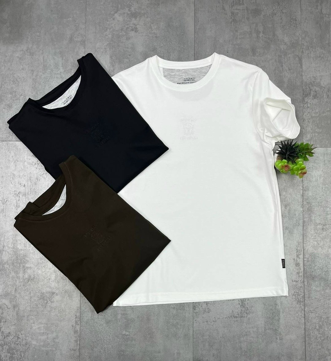 мужская футболка,футболки для мужчин,футболка,мужская черная футболка