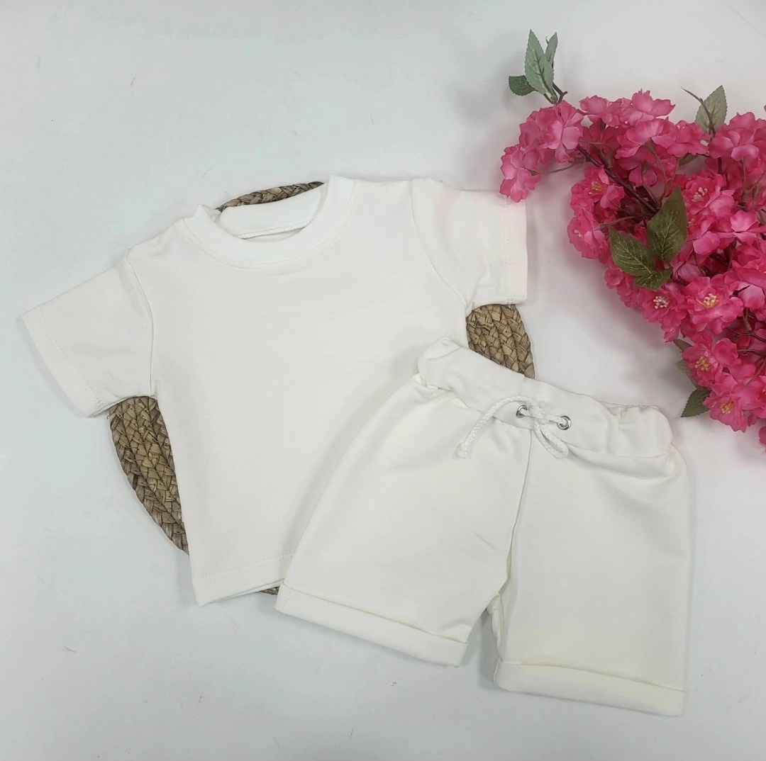 комплект одежды,шорты желтые,одежда для новорожденных ,желтые шорты детские,из желтой кулирки