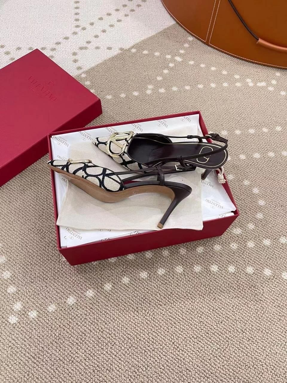 лодочки валентино,valentino туфли,босоножки valentino,босоножки стильные,туфли женские текстиль