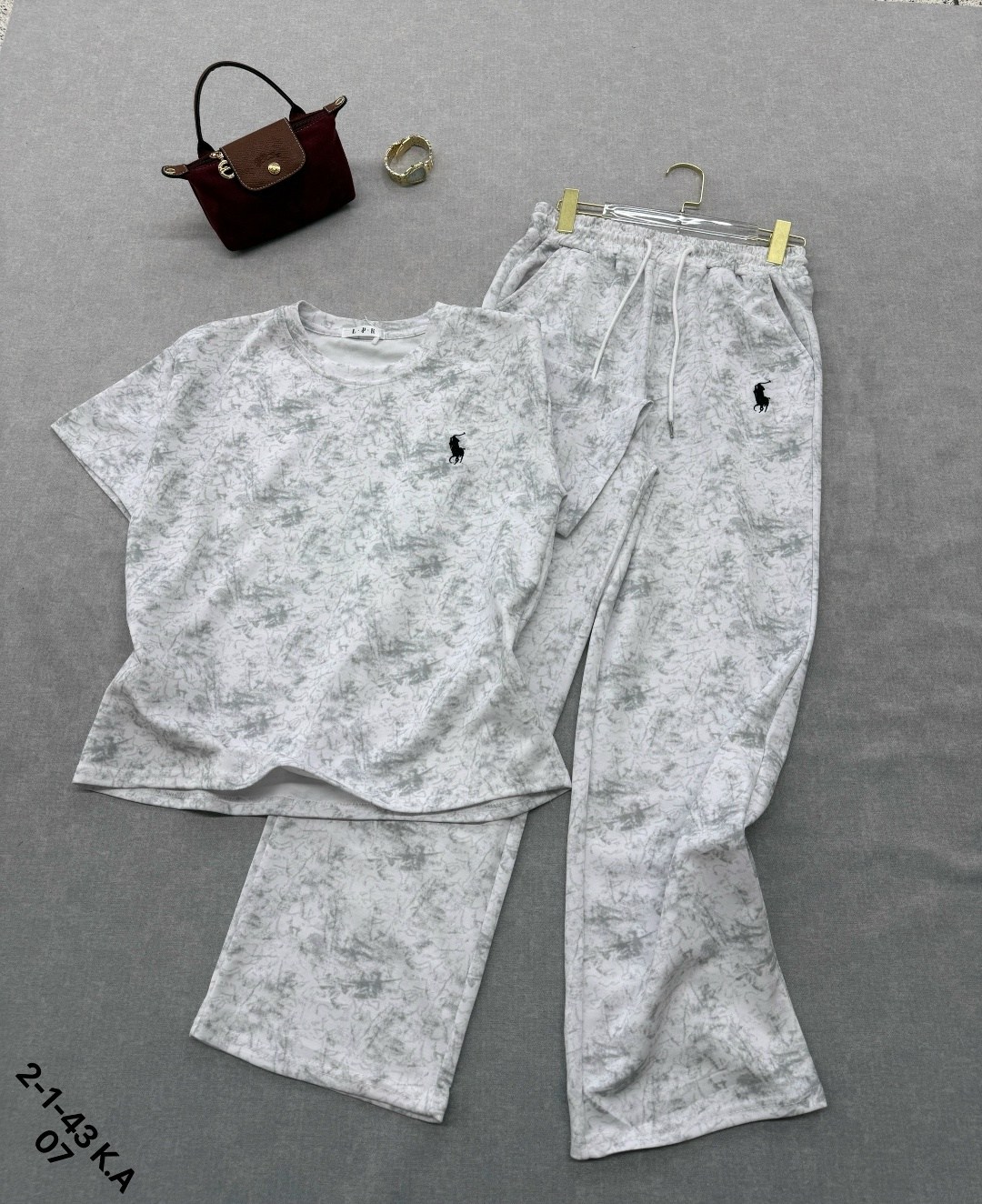 трикотажные костюмы,женский костюм двойка,женский костюм,спортивные костюмы на флисе,спортивные костюмы