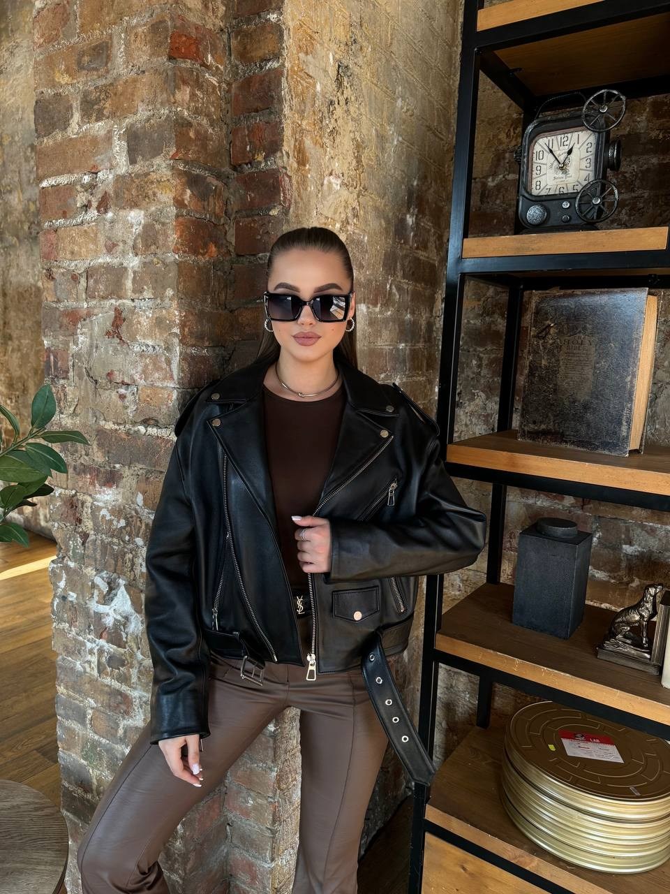 женская кожаная куртка,кожаная куртка,куртка косуха,модные кожаные куртки,косуха