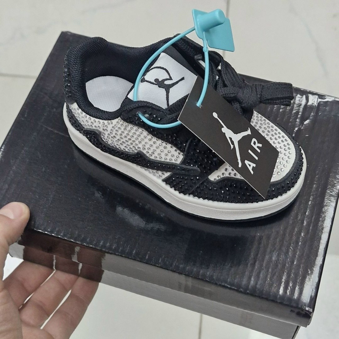 кроссовки,кроссовки женские nike air jordan 1,кроссовки мужские nike air jordan 1,кроссовки nike,кроссовки мальчику