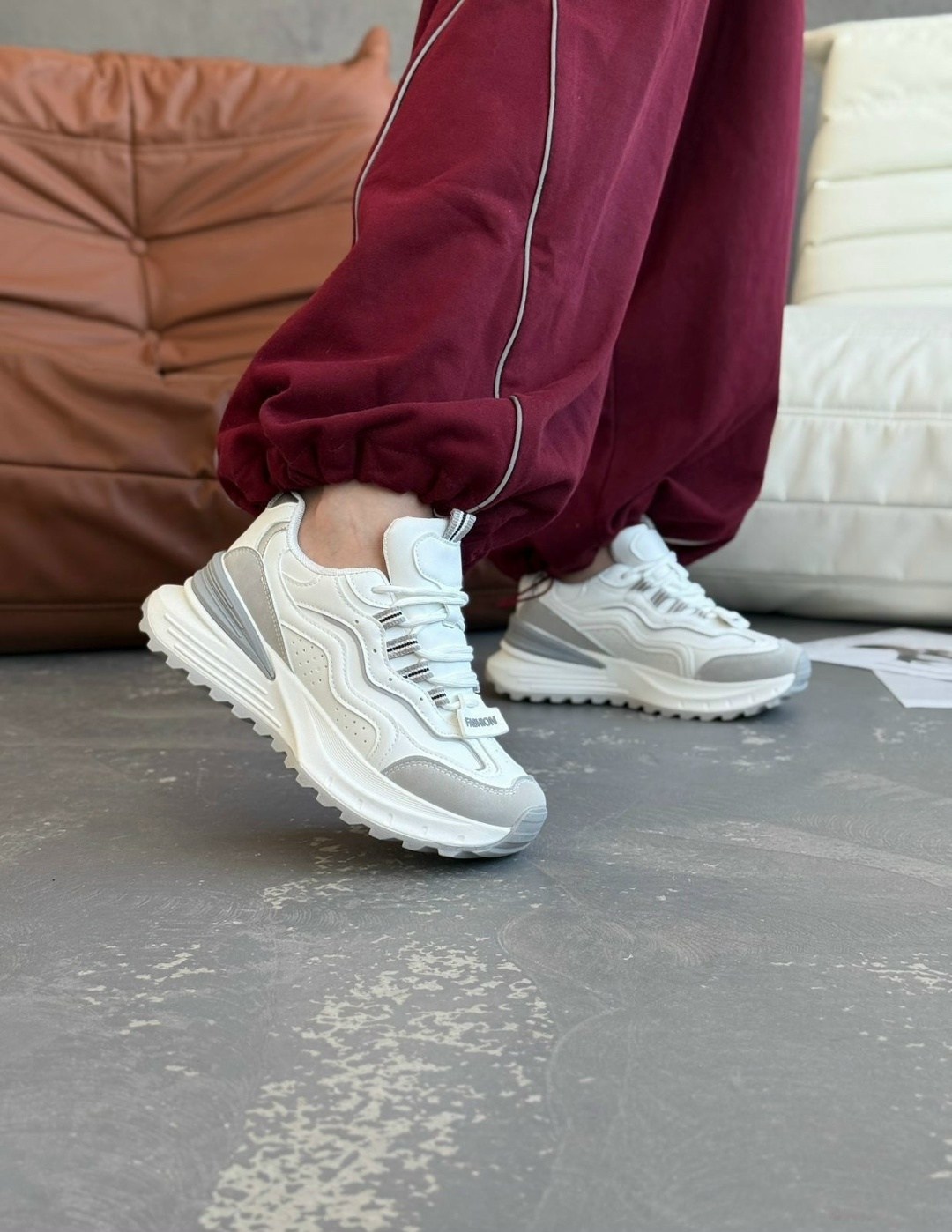 кроссовки,женские кроссовки,кроссовки женские белые,кроссовки белая,адидас кроссовки на толстой подошве белые